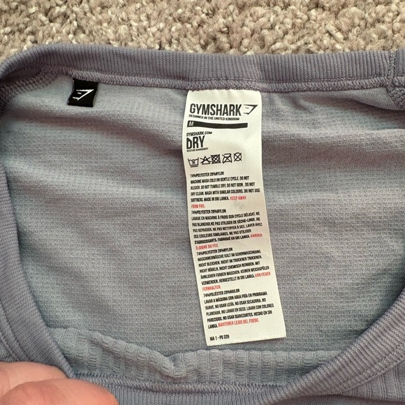 Gymshark Women’s Medium Long Sleeve Crop Top Gray Active Crop Top Athleisure - Picture 3 of 4